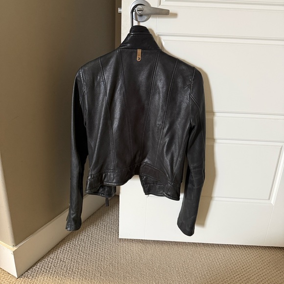 Mackage x Aritzia Kenya Women's Black Leather Jacket - Picture 4 of 4